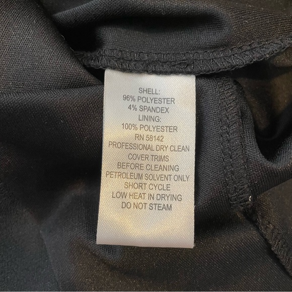 Maggy London Sheath Dress Size 4 Black with Pearl Peter Pan Collar Zip Up Back - Picture 11 of 16